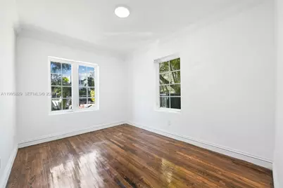 1545 Meridian Ave, Miami Beach, FL 33139 - Photo 12