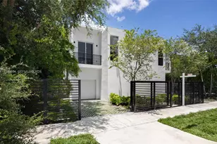 3164 Plaza St, Coconut Grove, FL 33133 - Photo 2