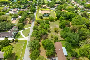 5303 SW 111th Terrace, Davie, FL 33328 - Photo 52
