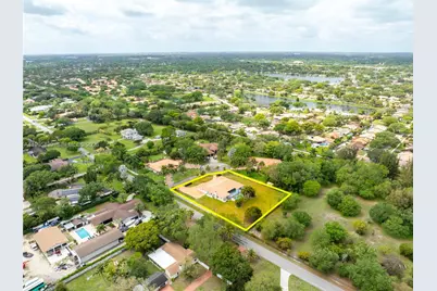 5303 SW 111th Ter, Davie, FL 33328 - Photo 54