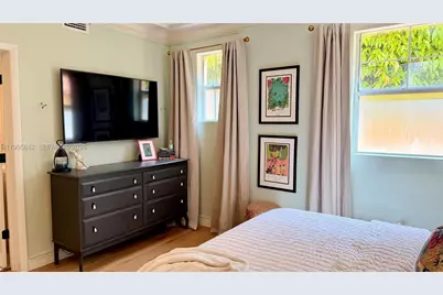 736 13th St #107, Miami Beach, FL 33139 - Photo 14