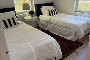 11201 NE 10th Ave, Biscayne Park, FL 33161 - Photo 4