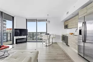 121 NE 34th St, Miami, FL 33137 - Photo 4