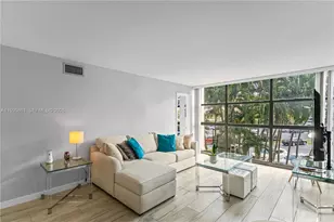 600 Parkview Dr, Hallandale Beach, FL 33009 - Photo 4