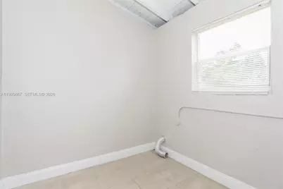 6331 Southgate Blvd, Margate, FL 33068 - Photo 8