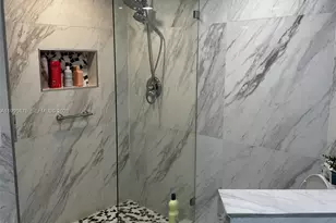 19195 NE 36th Ct, Aventura, FL 33180 - Photo 10