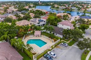 18096 SW 29th St, Miramar, FL 33029 - Photo 30