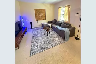 1111 N Victoria Park Rd #3, Fort Lauderdale, FL 33304 - Photo 1