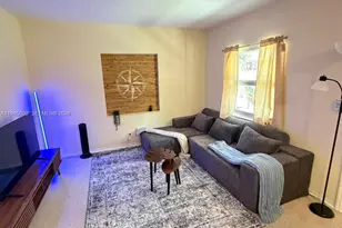 1111 N Victoria Park Rd, Fort Lauderdale, FL 33304 - Photo 1