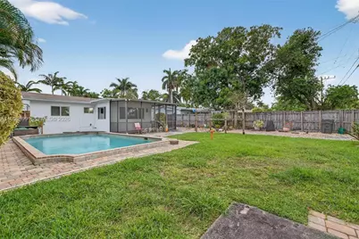 1419 Harding St, Hollywood, FL 33020 - Photo 8