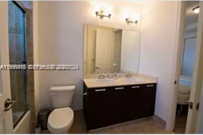 8375 NW 51st Ter #1, Doral, FL 33166 - Photo 28