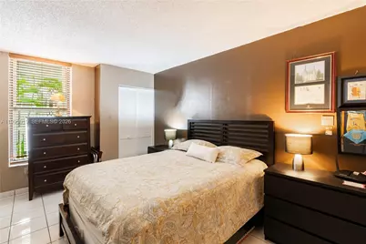 1440 Brickell Bay Dr #203, Miami, FL 33131 - Photo 10