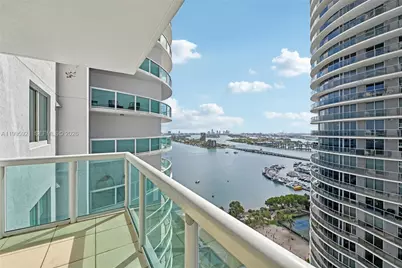 1800 N Bayshore Dr #2811, Miami, FL 33132 - Photo 8
