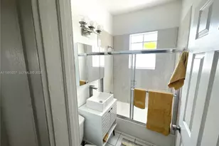 1611 Michigan Ave, Miami Beach, FL 33139 - Photo 14