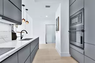 18800 NE 29th Ave, Aventura, FL 33180 - Photo 4