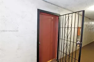 9411 SW 4th St, Miami, FL 33174 - Photo 18