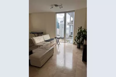 185 SW 7th St #3211, Miami, FL 33130 - Photo 6