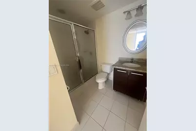 185 SW 7th St #3211, Miami, FL 33130 - Photo 12