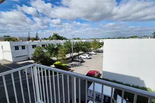 2651 NE 212th Terrace, Miami, FL 33180 - Photo 6