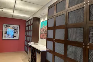 55 SE 6th St, Miami, FL 33131 - Photo 34