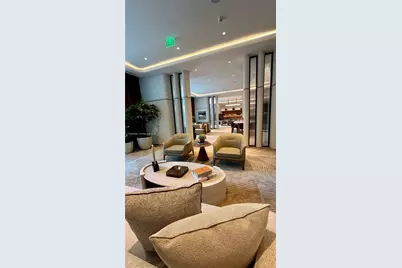 77 SE 5th Street #2908, Miami, FL 33131 - Photo 18