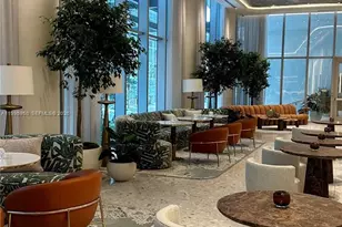 77 SE 5th St, Miami, FL 33131 - Photo 4