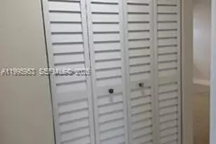 1607 NW 16th Ave, Miami, FL 33125 - Photo 12