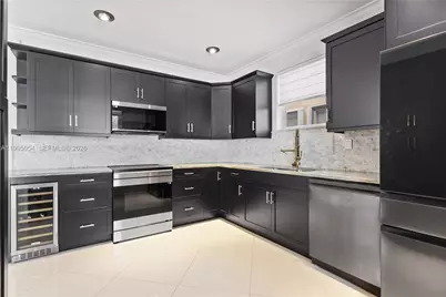 2424 SW 152nd Path, Miami, FL 33185 - Photo 12