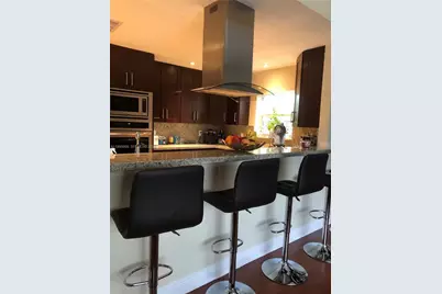 7969 NW 51st Ct, Lauderhill, FL 33351 - Photo 6