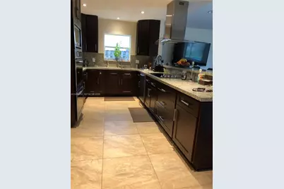 7969 NW 51st Ct, Lauderhill, FL 33351 - Photo 12