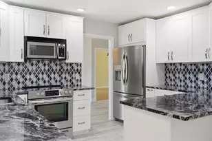 8230 SW 55th Ct, Davie, FL 33328 - Photo 18