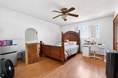 7821 SW 9th Ter, Miami, FL 33144 - Photo 16