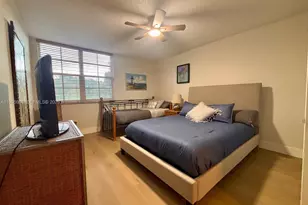 19801 E Country Club Dr, Aventura, FL 33180 - Photo 14