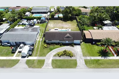 670 NW 16th St #670, Homestead, FL 33030 - Photo 26