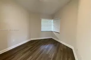 2850 N Oakland Forest Dr, Oakland Park, FL 33309 - Photo 26