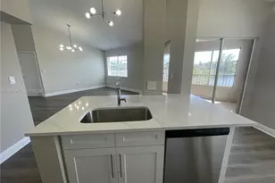 2850 N Oakland Forest Dr, Oakland Park, FL 33309 - Photo 2