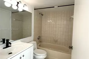 11750 SW 18th St, Miami, FL 33175 - Photo 16