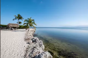 200 Wrenn, Plantation Key, FL 33070 - Photo 2