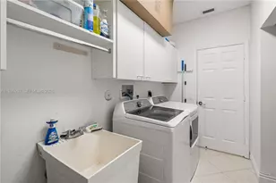 3706 Vista Way, Weston, FL 33331 - Photo 18