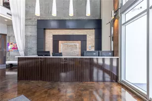 690 SW 1st Ct, Miami, FL 33130 - Photo 20