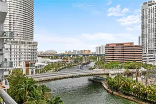 690 SW 1st Ct, Miami, FL 33130 - Photo 1