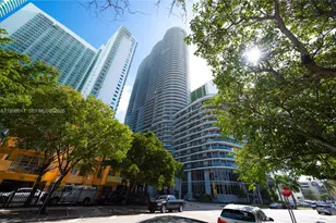 488 NE 18th St, Miami, FL 33132 - Photo 18