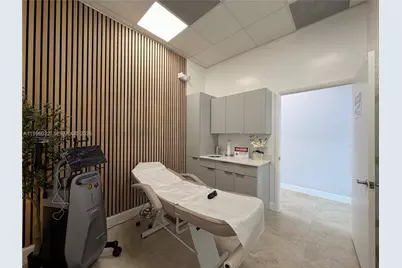 Med Spa For Sale, Miramar, FL 33025 - Photo 1