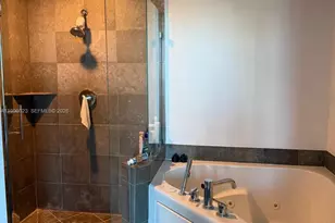 3029 NE 188th St, Aventura, FL 33180 - Photo 8