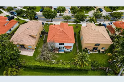 1910 SE 14th Cir, Homestead, FL 33035 - Photo 50