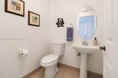 1910 SE 14th Cir, Homestead, FL 33035 - Photo 16