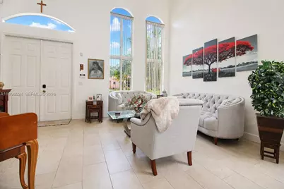 1910 SE 14th Cir, Homestead, FL 33035 - Photo 6