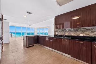 3951 S Ocean Dr, Hollywood, FL 33019 - Photo 22