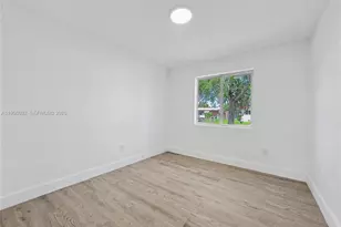 7720 Hope St, Hollywood, FL 33024 - Photo 12