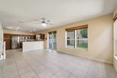 16946 SW 90th Terr Cir, Miami, FL 33196 - Photo 6